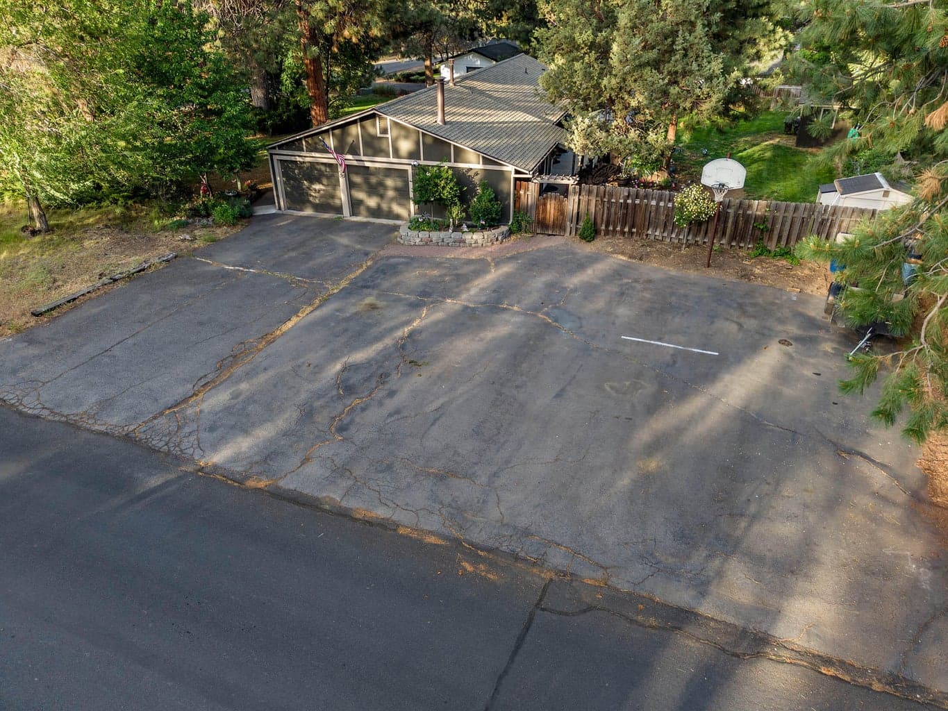 Photo of 21025 Denning 6 of 26