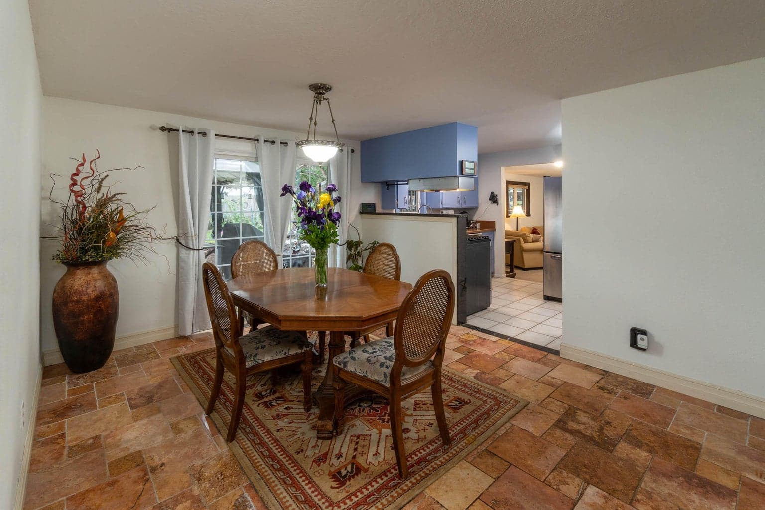 Photo of 21025 Denning Drive 9 of 26