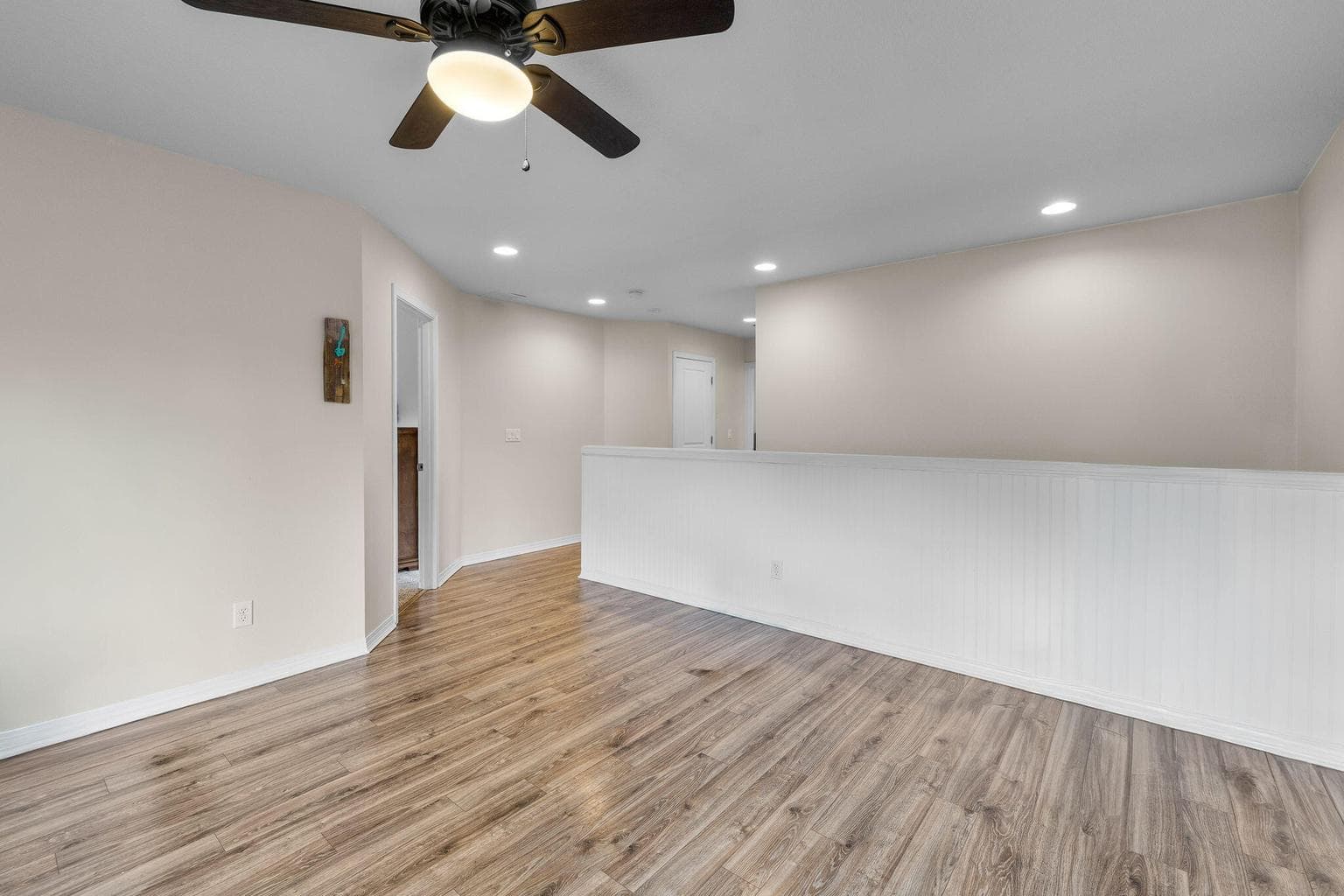 Photo of 2800 SW 49th Street 14 of 30