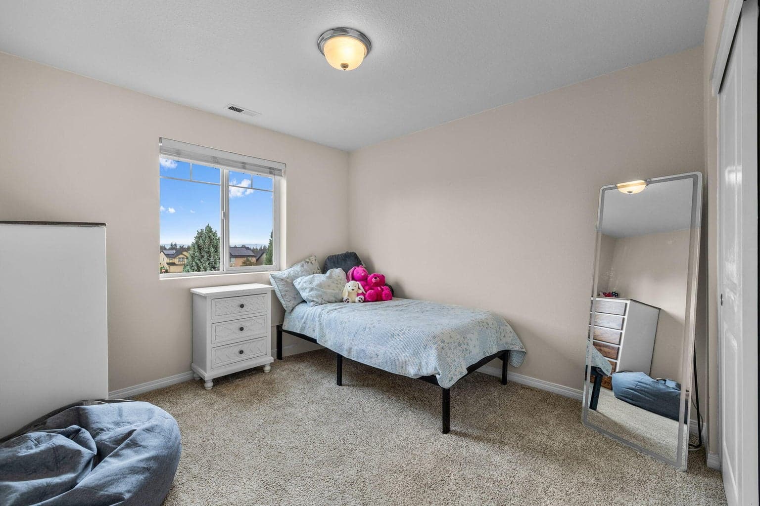 Photo of 2800 SW 49th Street 20 of 30