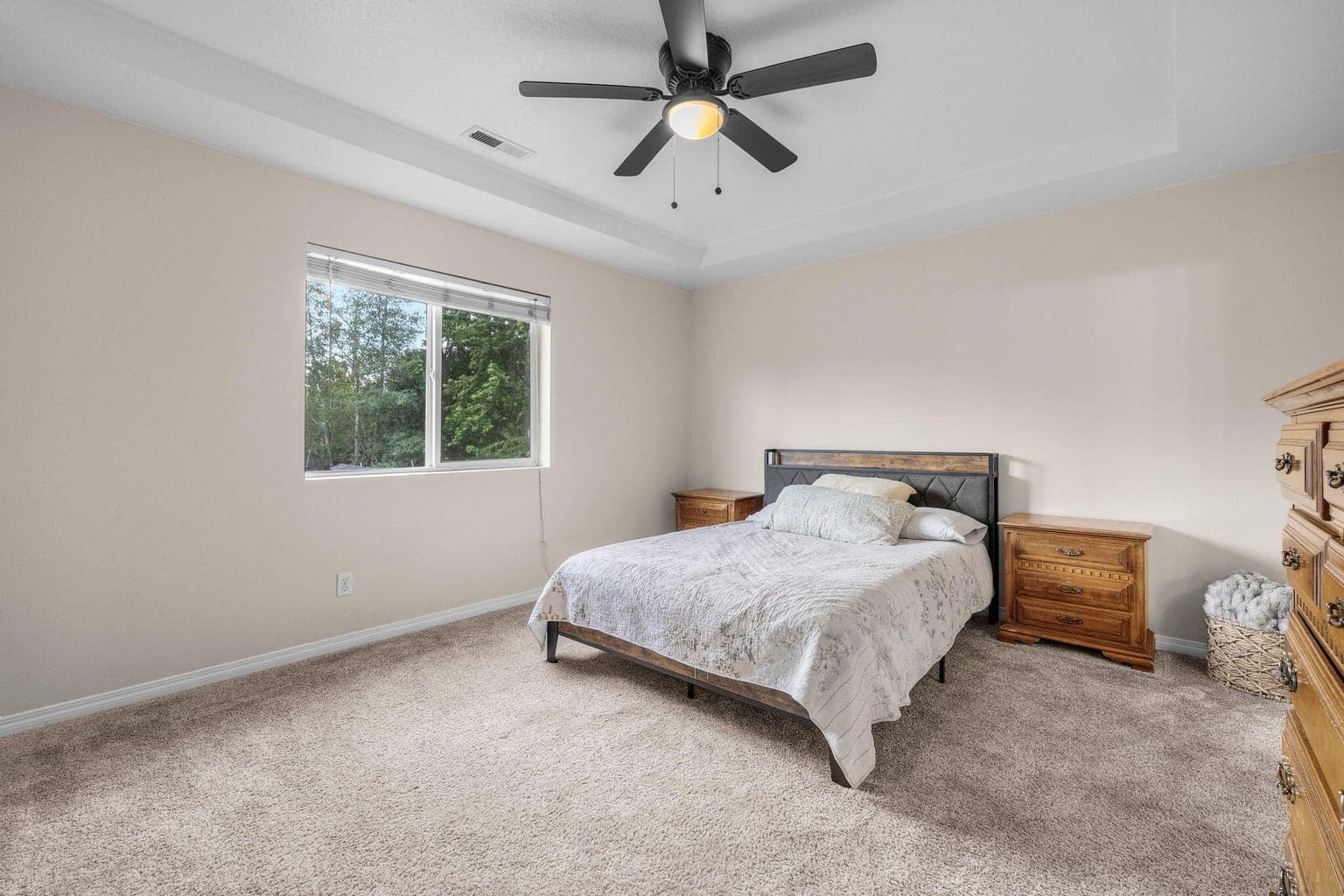Photo of 2800 SW 49th Street 16 of 30