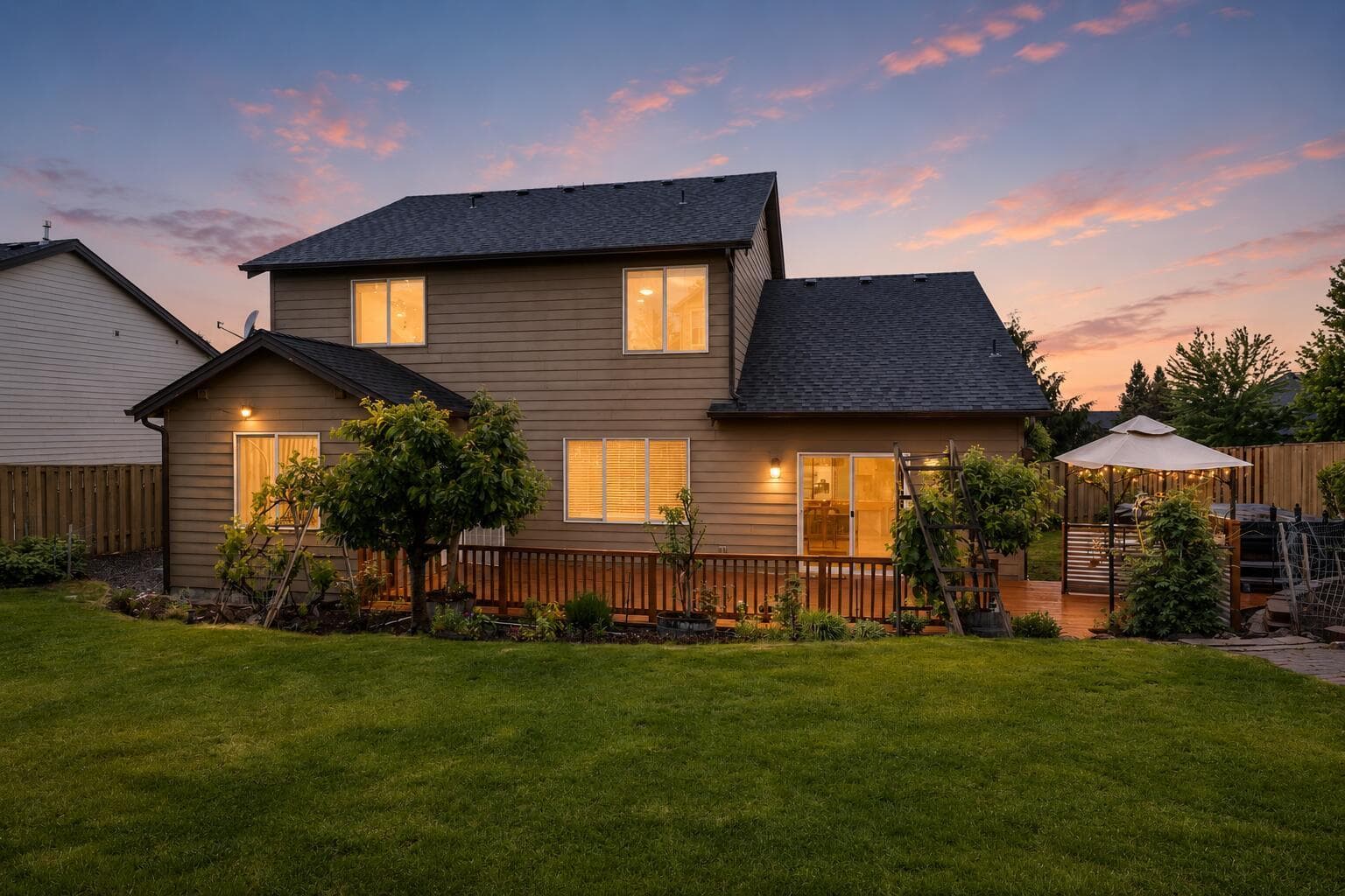 Photo of 2800 SW 49th Street 23 of 30