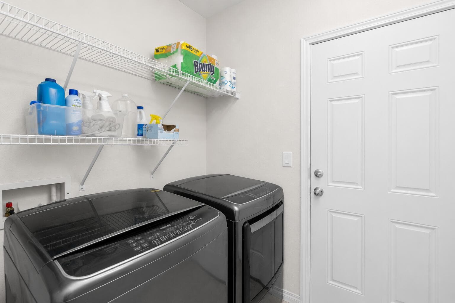 Photo of 2800 SW 49th Street 12 of 30
