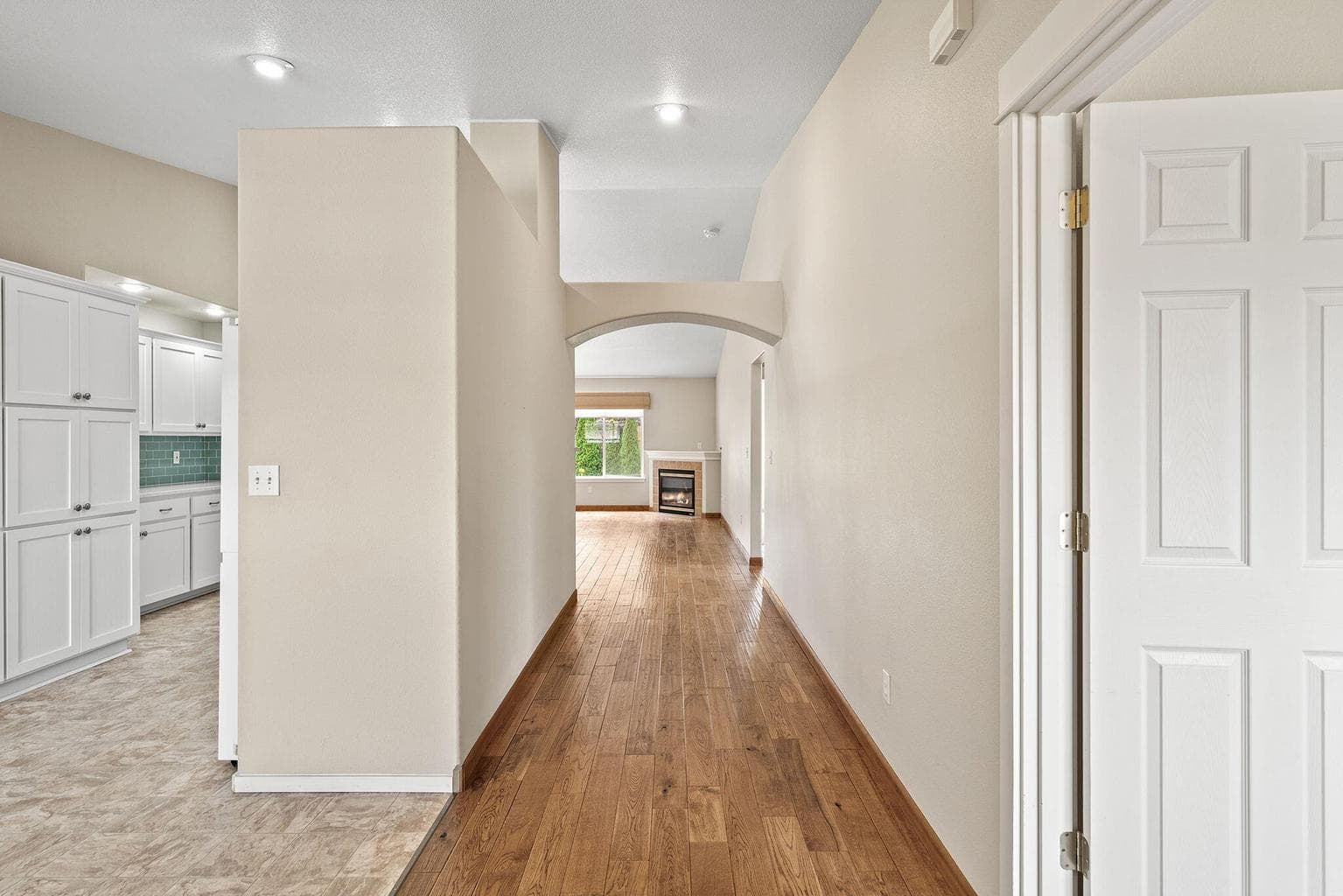 Photo of 1634 Teak 3 of 30