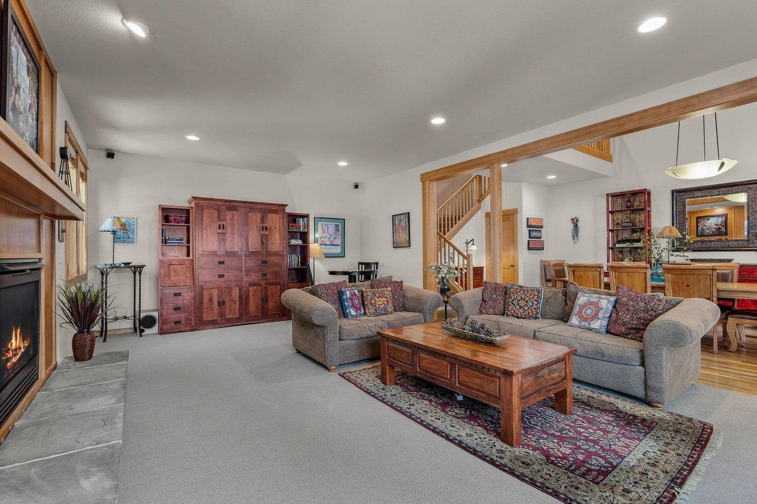Photo of 57124 Evergreen Loop 14 of 37