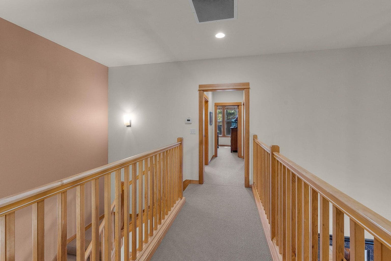 Photo of 57124 Evergreen Loop 24 of 37