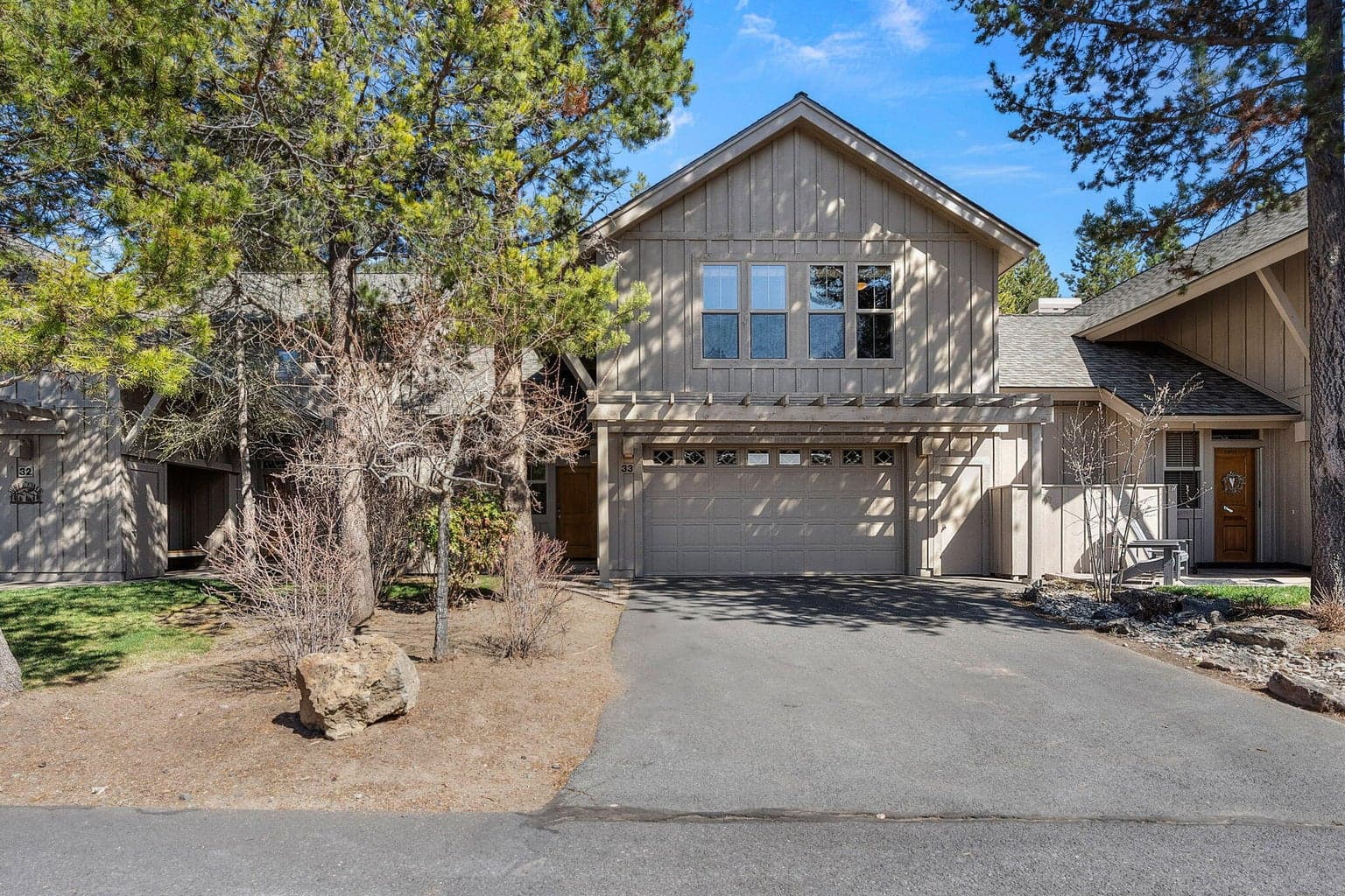 Photo of 57124 Evergreen Loop 26 of 37