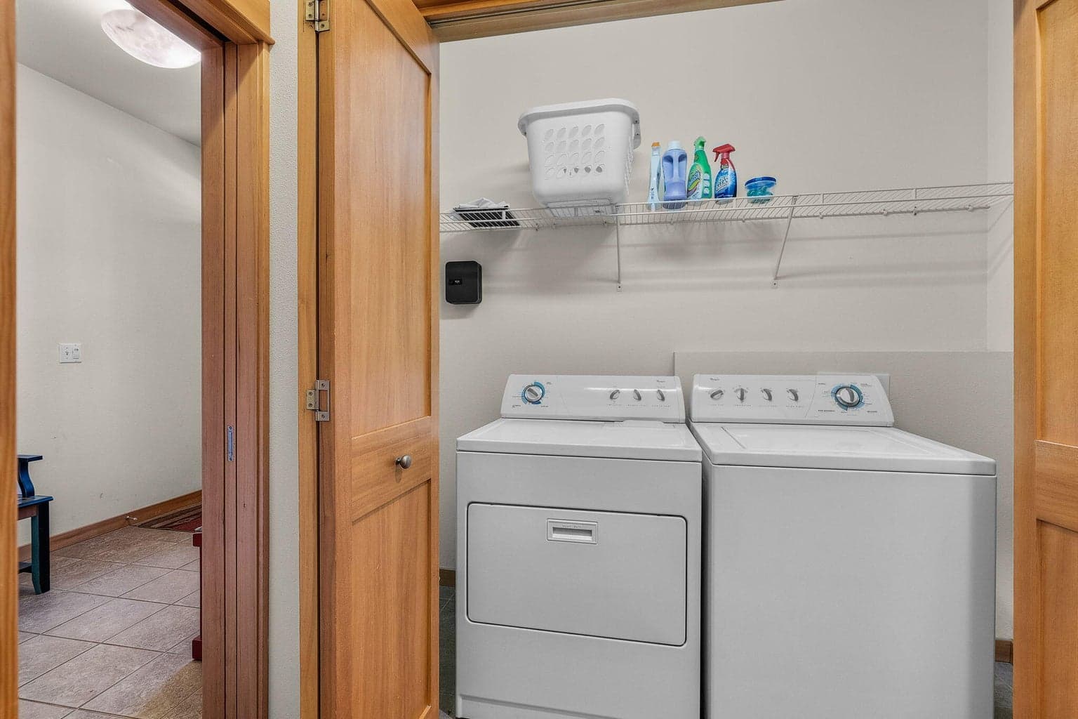 Photo of 57124 Evergreen Loop 27 of 37