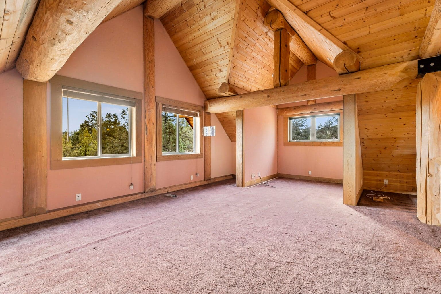 Upstairs open area for office or extra guest