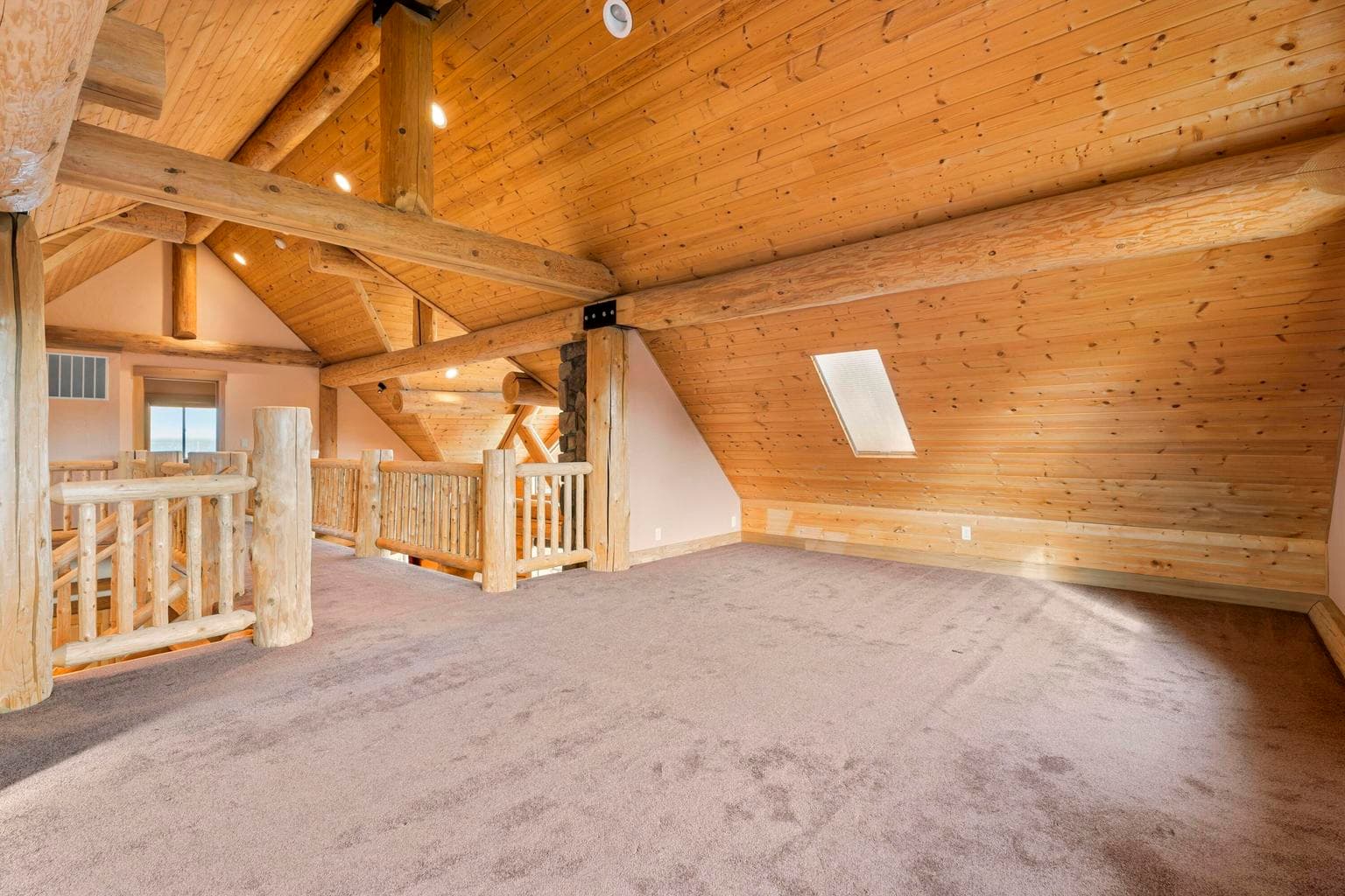 Photo of 10739 SW Shad Road 48 of 55