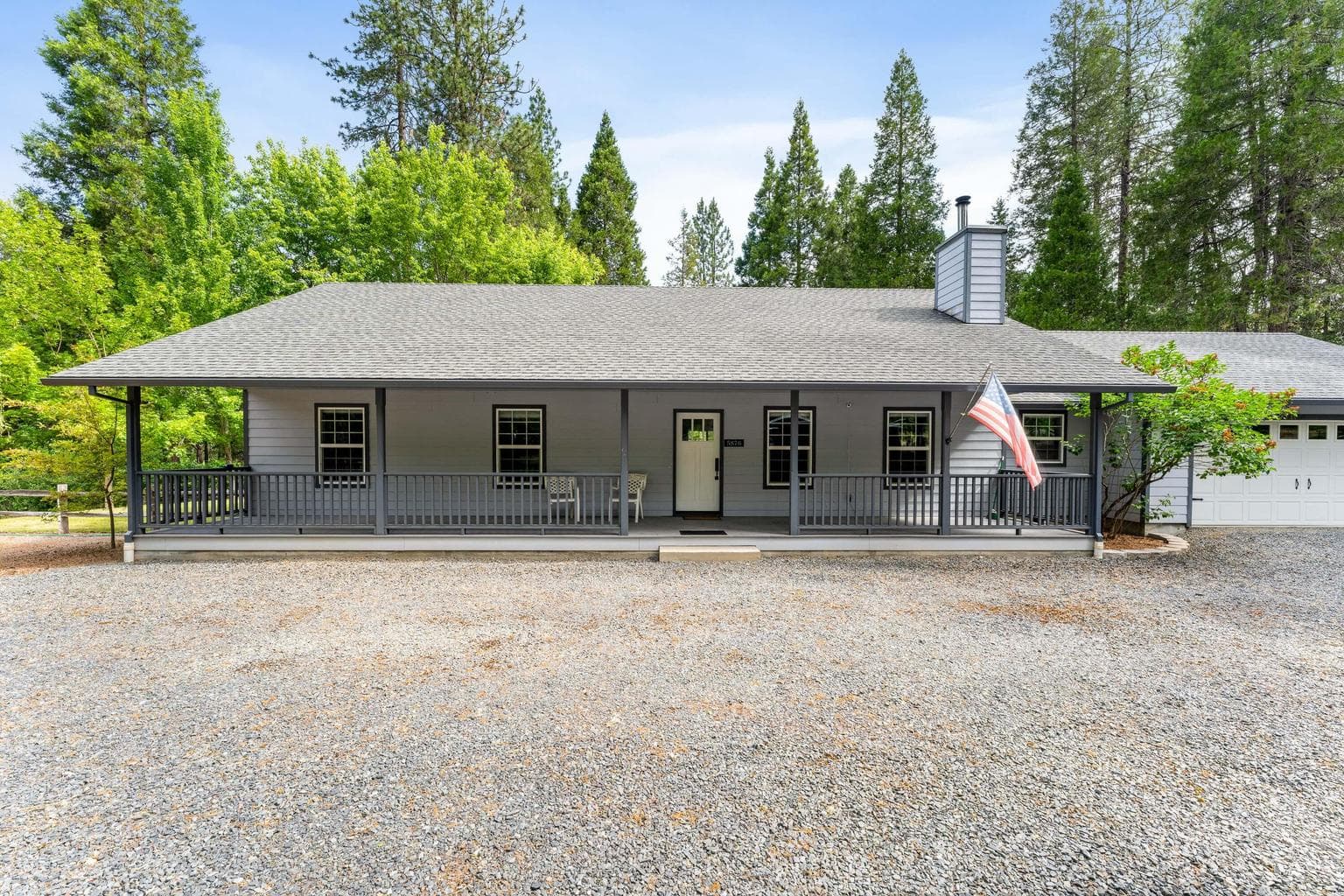 Photo of 5876 Donaldson 3 of 45