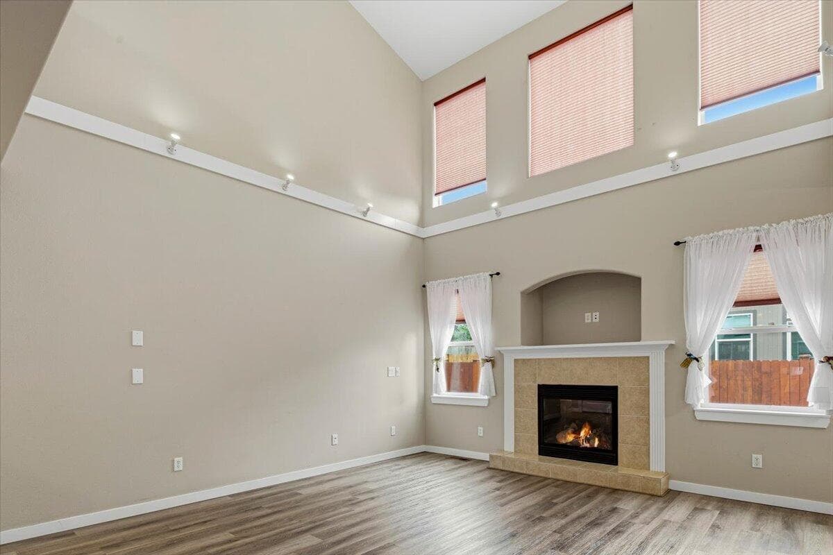 Photo of 623 N Freemont Street 9 of 39