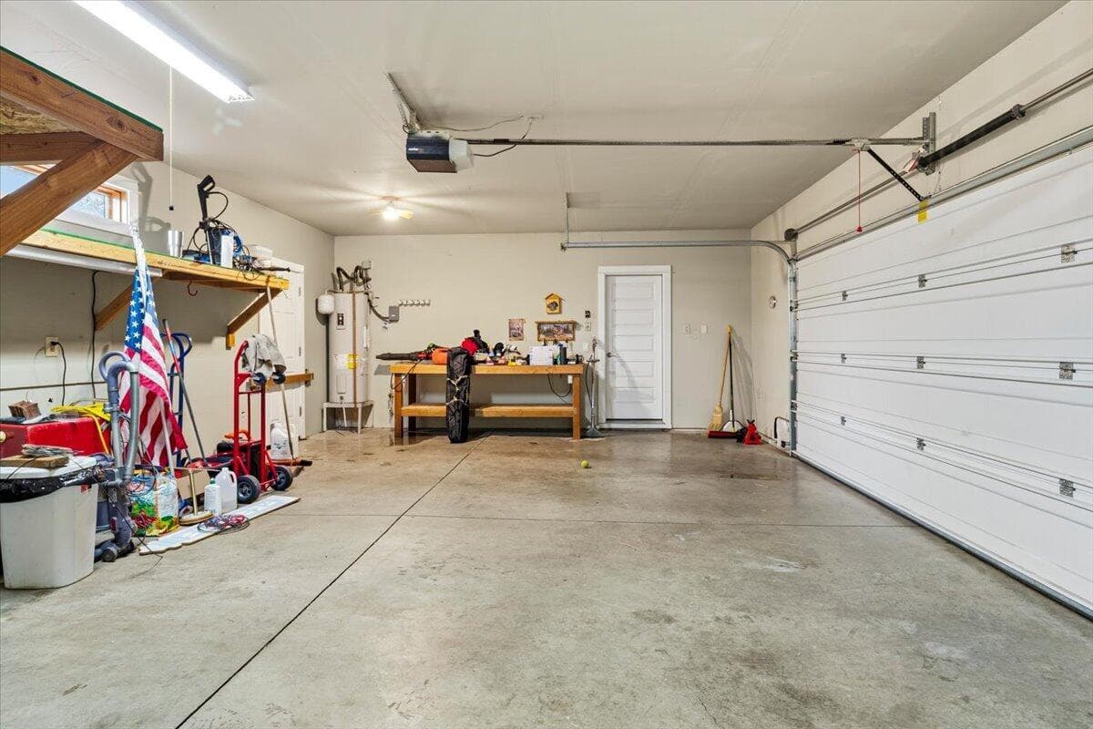 Photo of 623 N Freemont Street 33 of 39