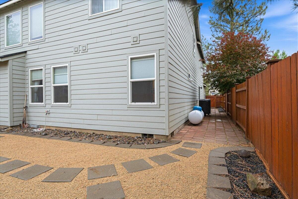 Photo of 623 N Freemont Street 38 of 39
