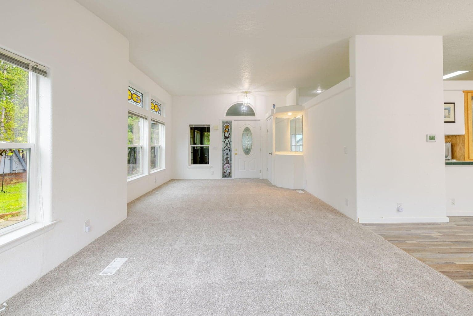 Photo of 144450 Birchwood 3 of 39