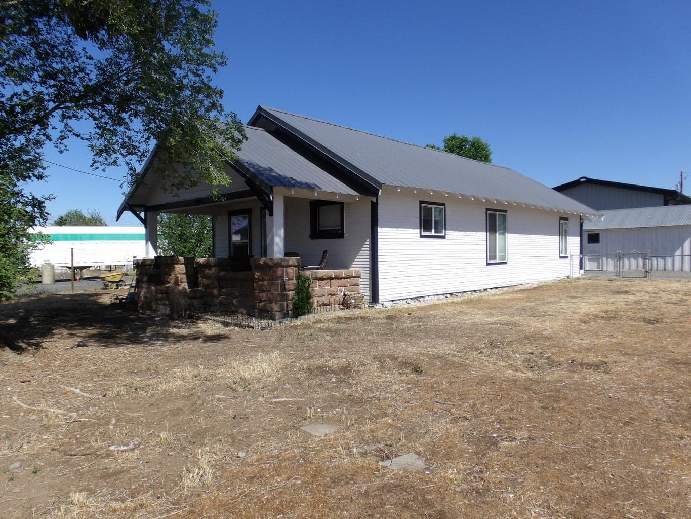 411 Evergreen