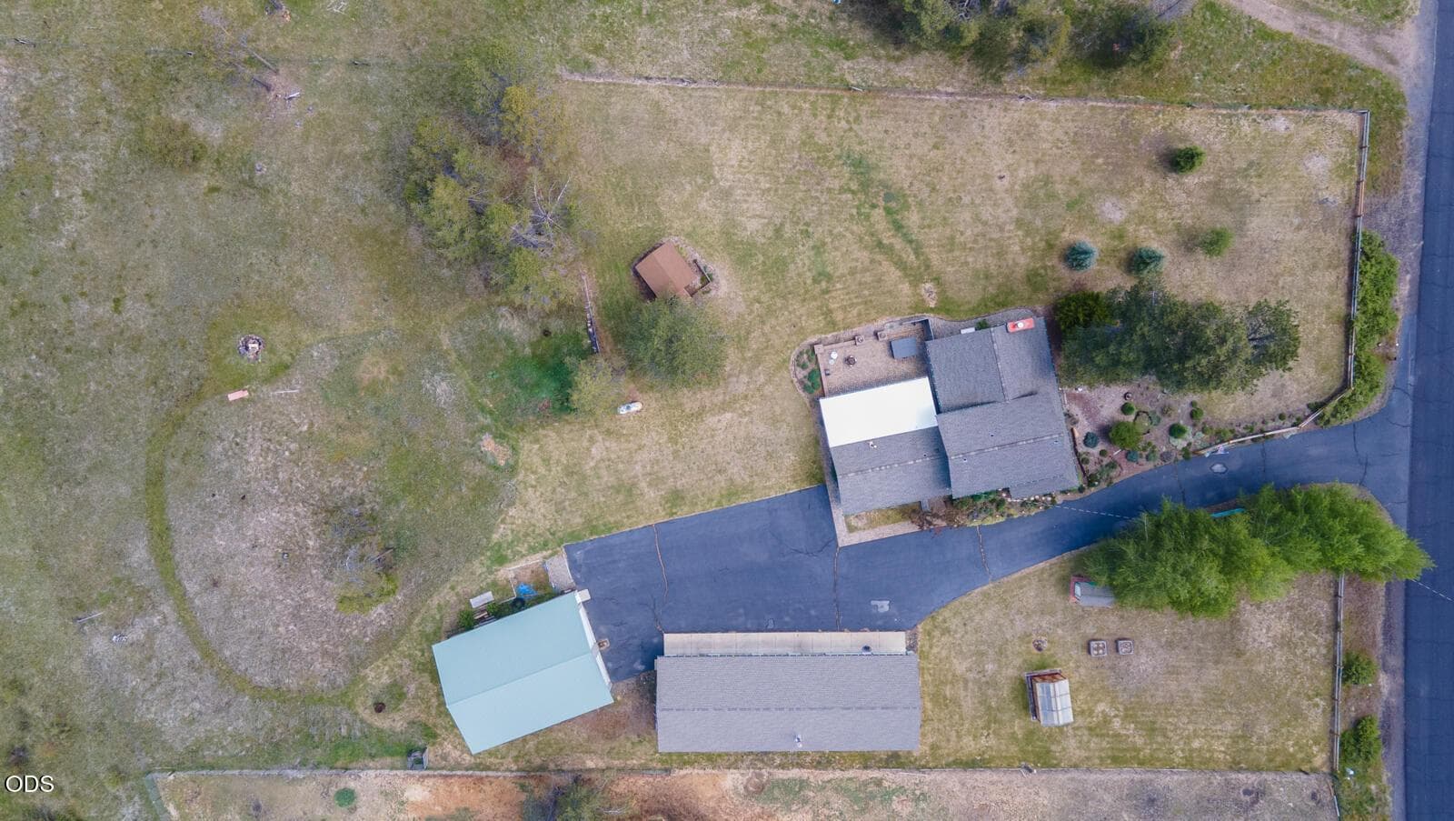 Photo of 53939 Pine Grove Road 10 of 52