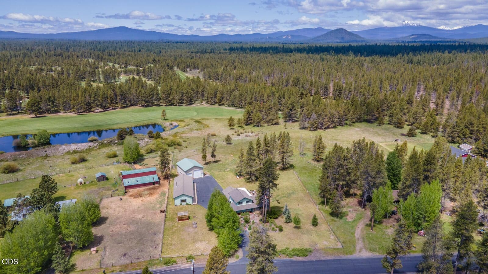 Photo of 53939 Pine Grove Road 13 of 52