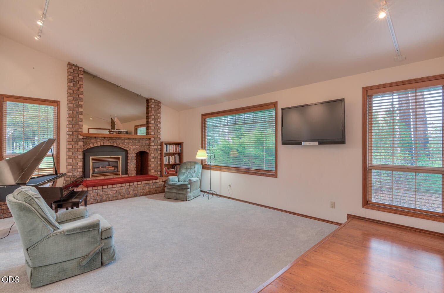 Photo of 53939 Pine Grove Road 29 of 52