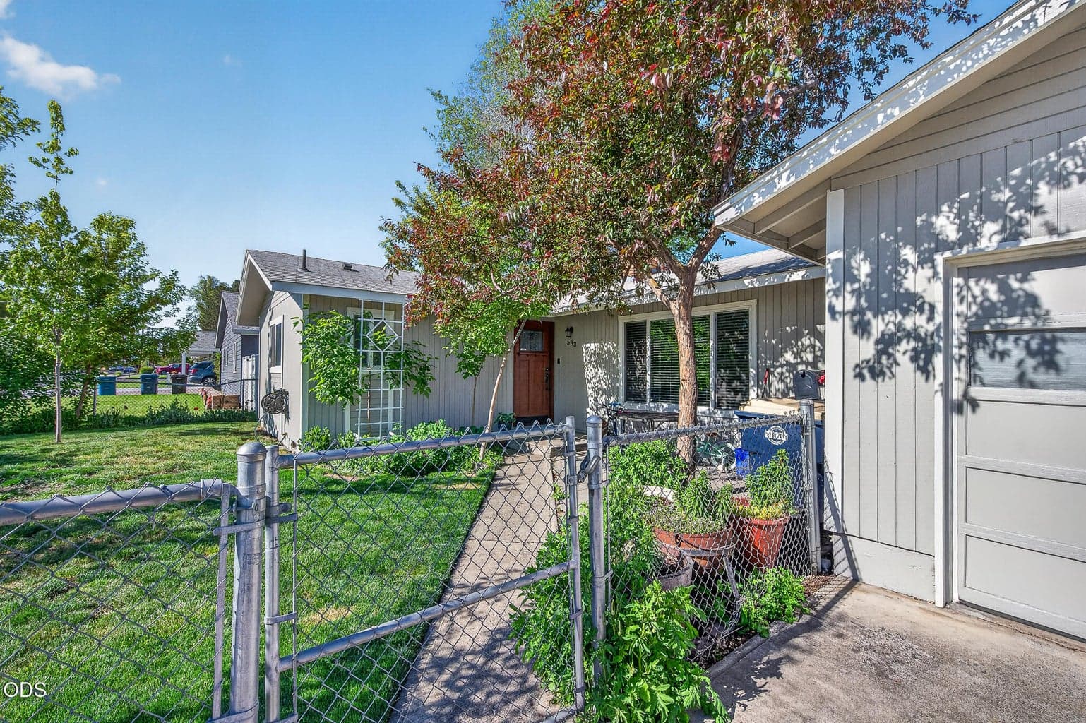 Photo of 533 7th 2 of 29