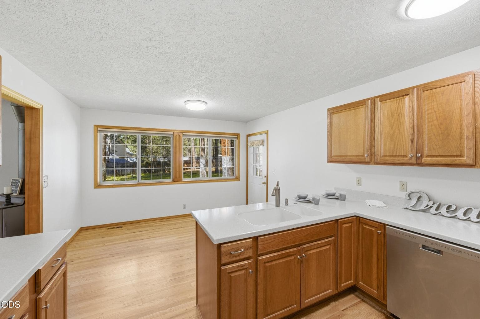 Kitchen and Dining Room Area