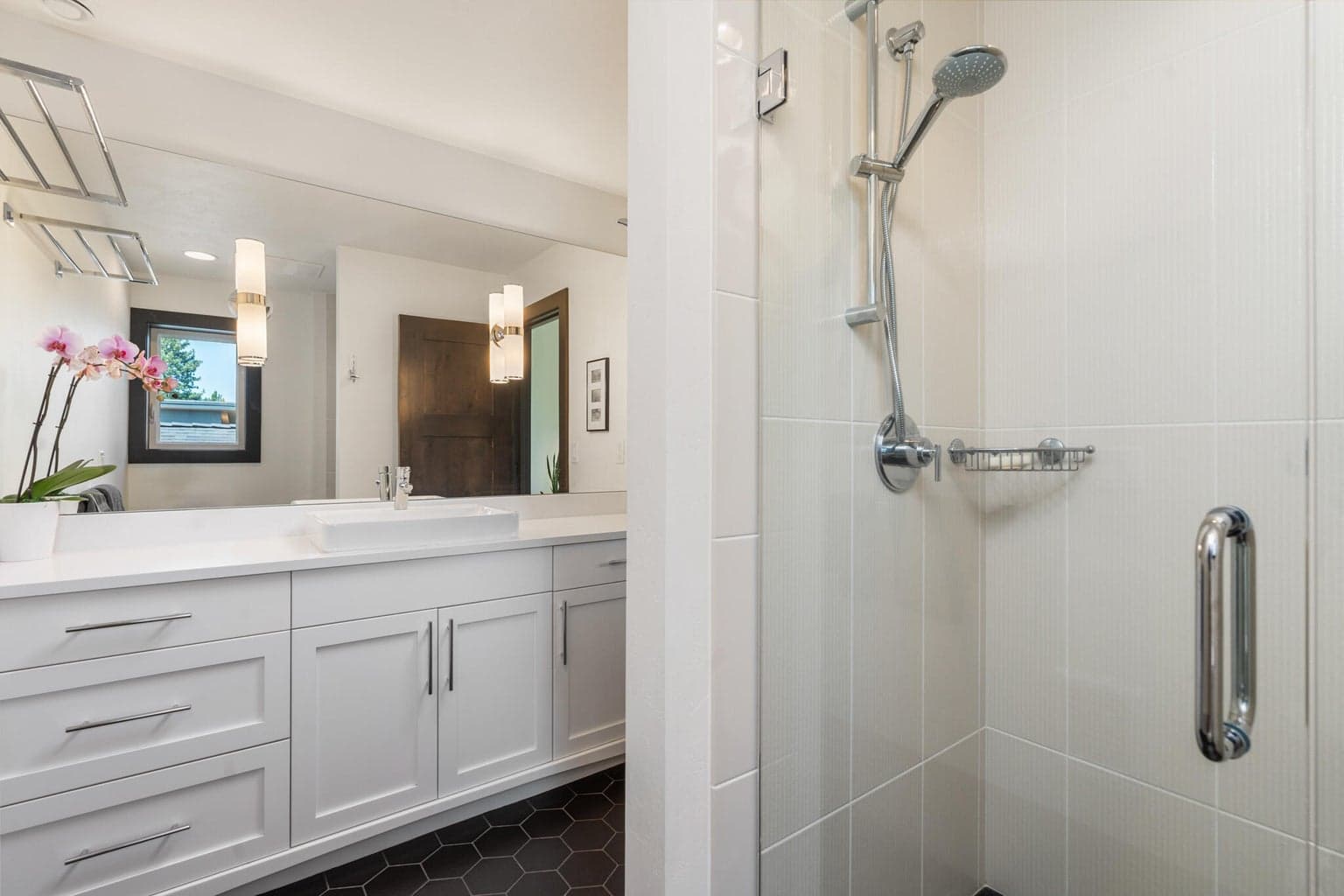 Photo of 61341 Bonneville Loop 44 of 54