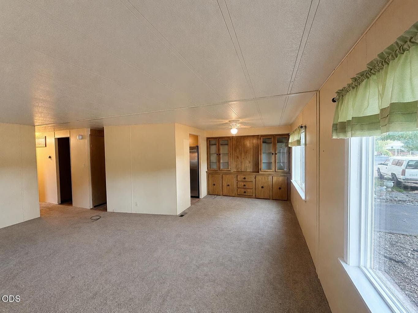 Dining room with built in cabinets