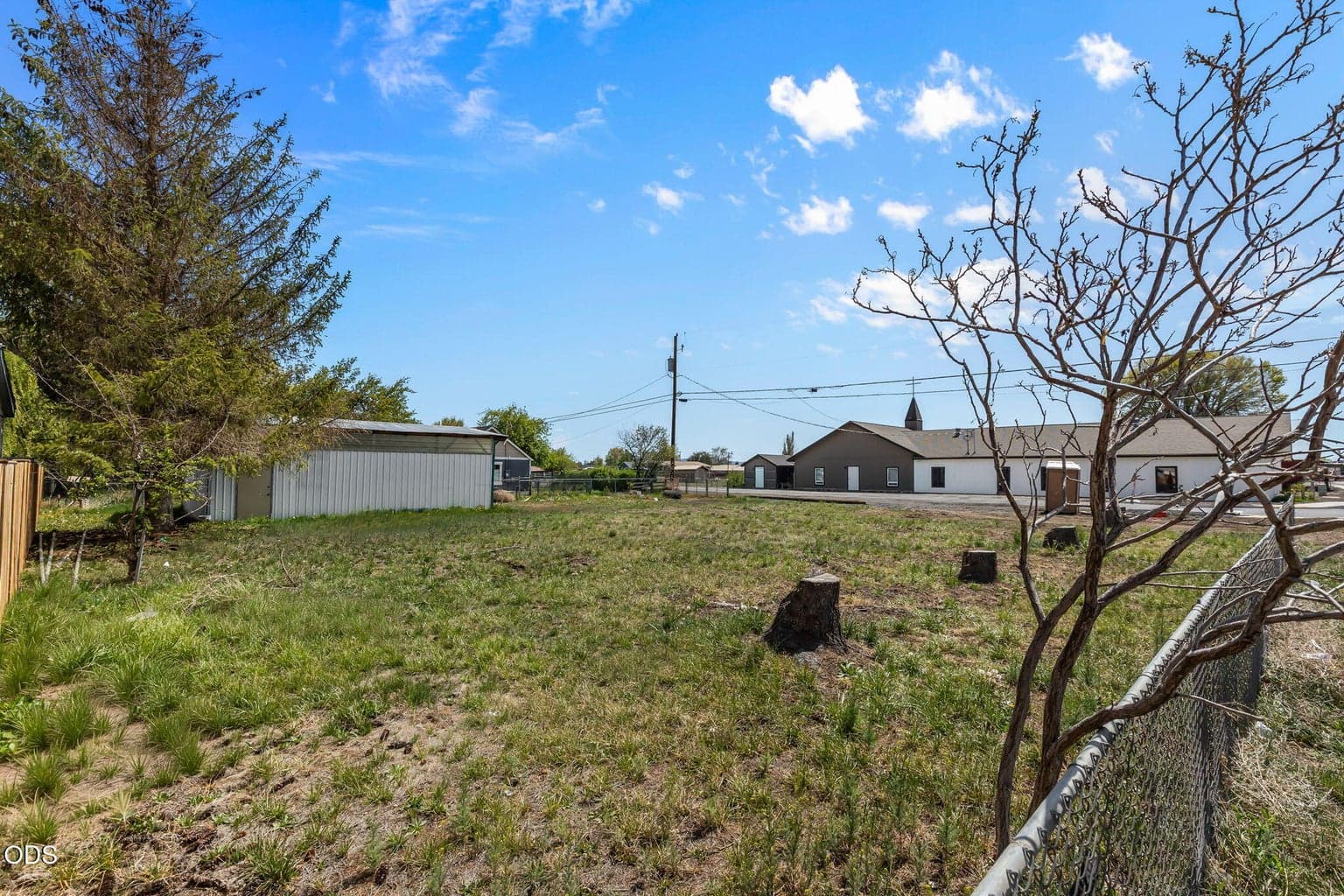 Photo of 847 C Avenue 32 of 51