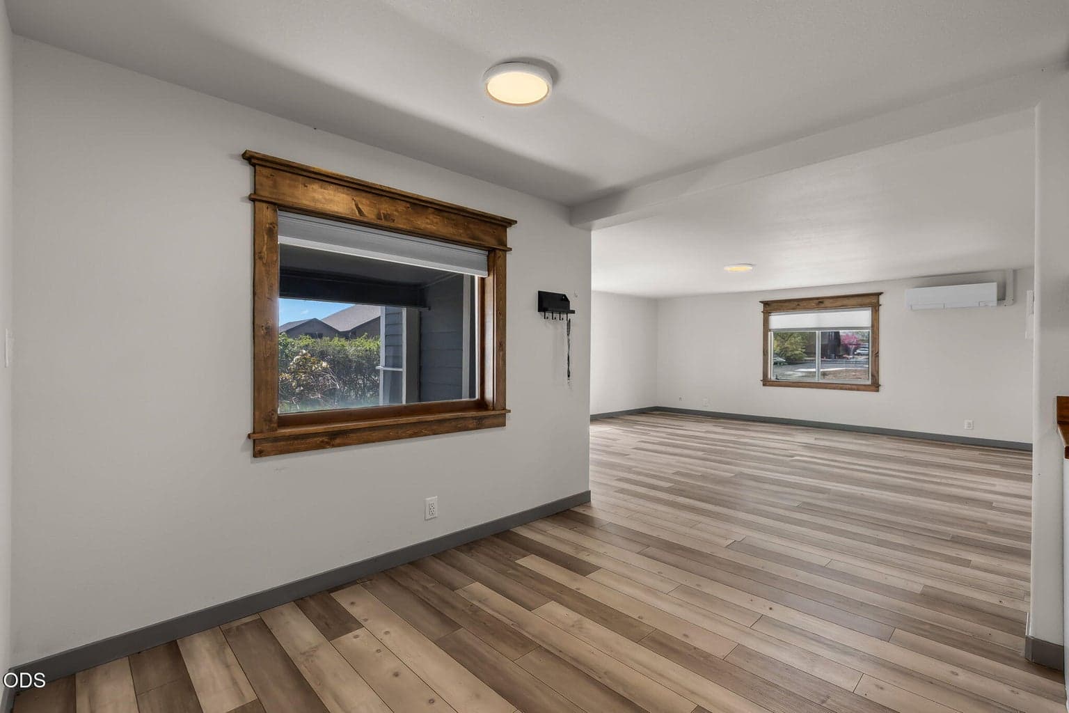 Photo of 847 C Avenue 19 of 51