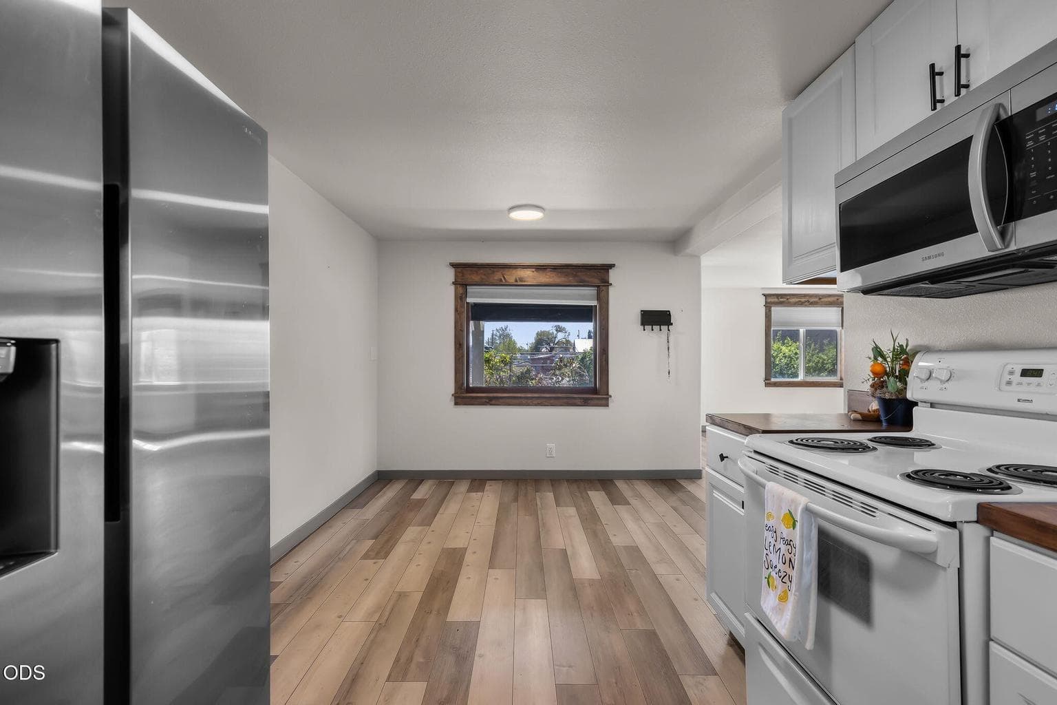 Photo of 847 C Avenue 20 of 51