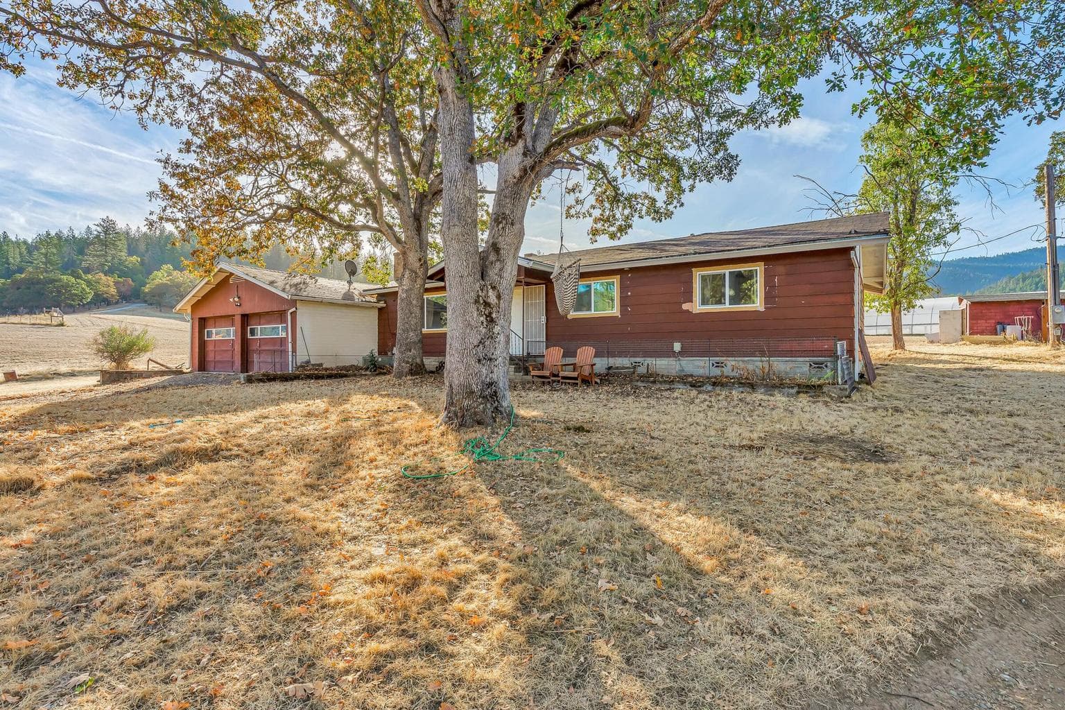 Photo of 3361 Little Applegate 2 of 18