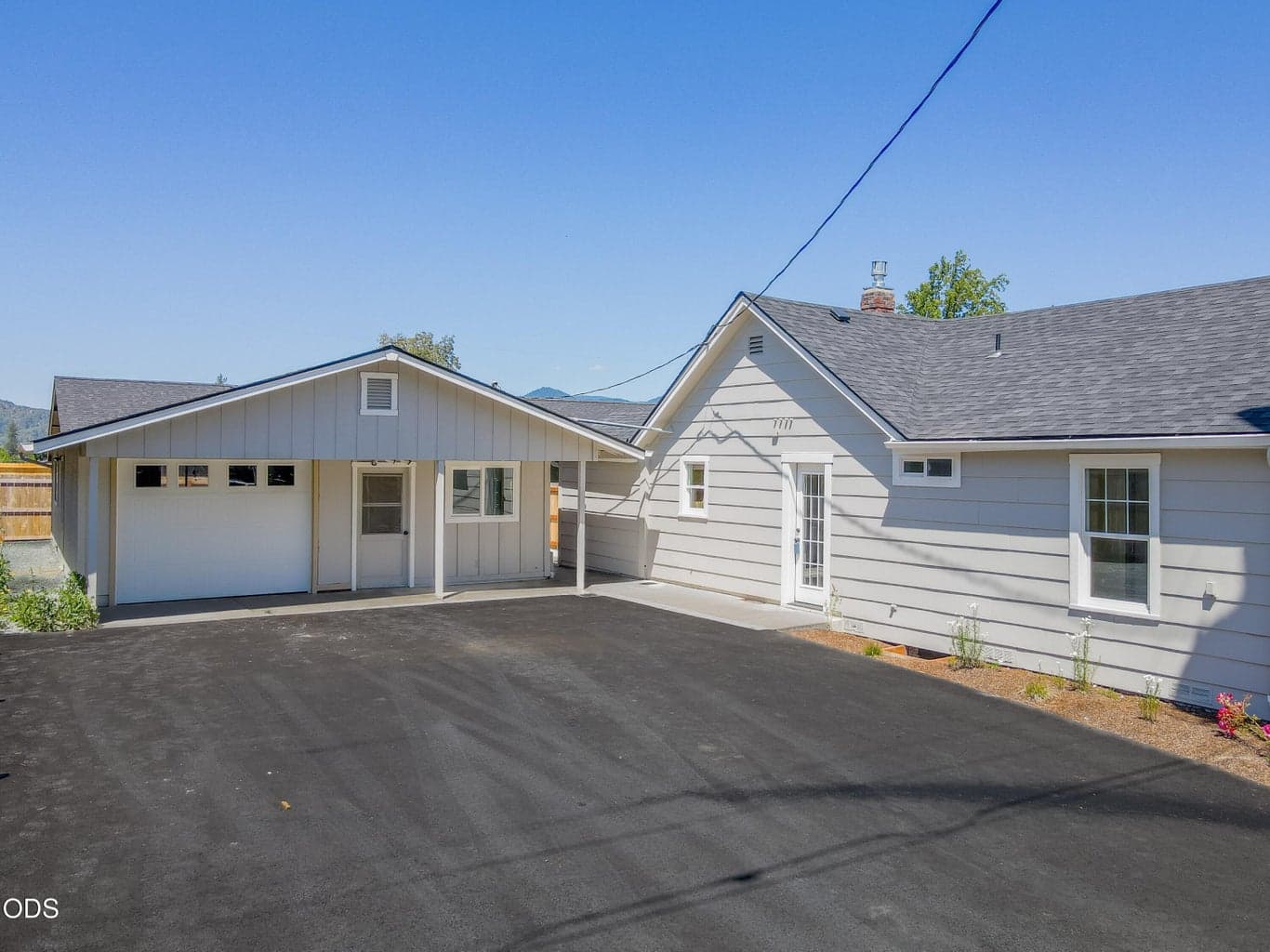 2732 Denton