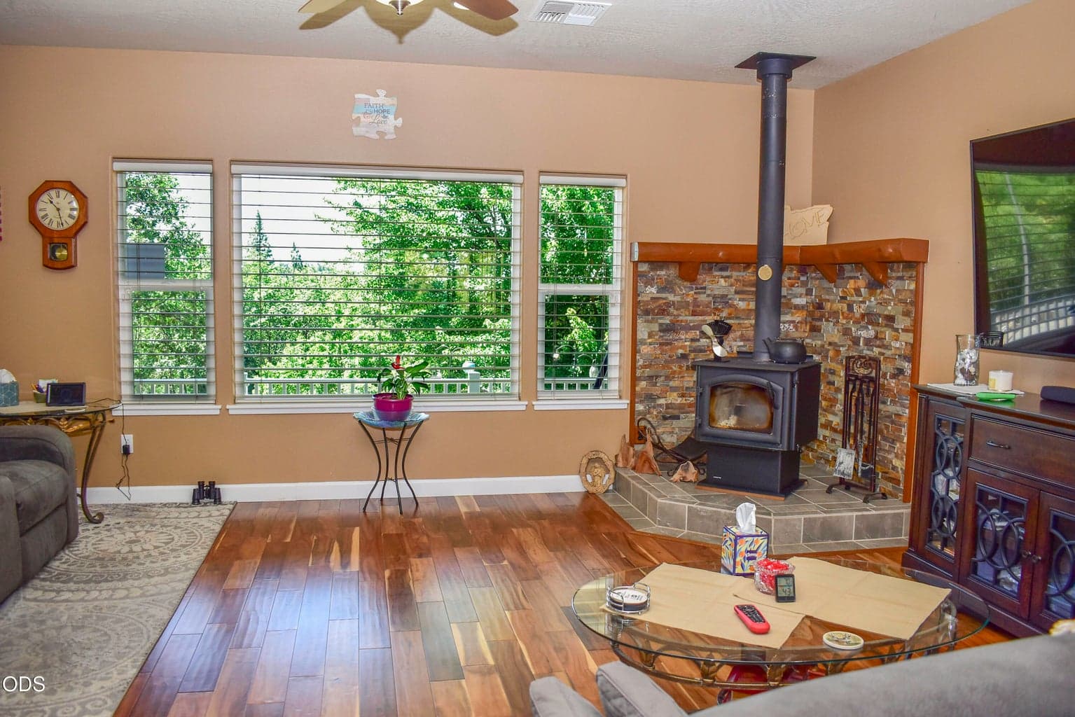 Photo of 799 Three Pines 4 of 16