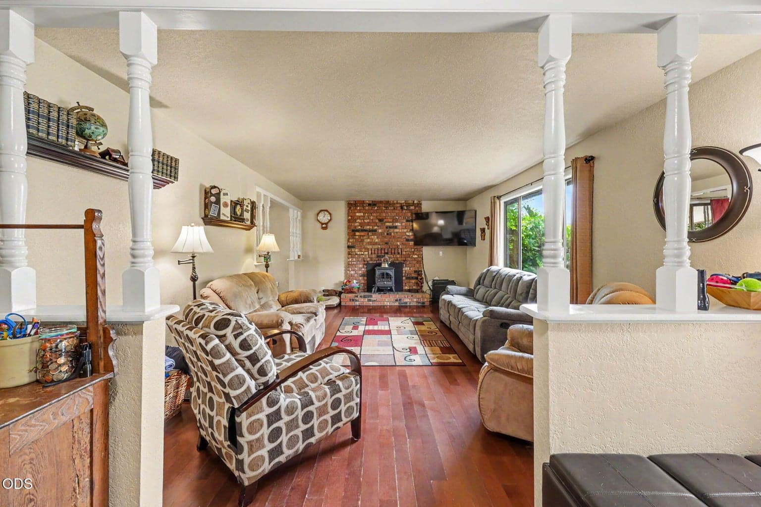 Photo of 962 11th 5 of 44