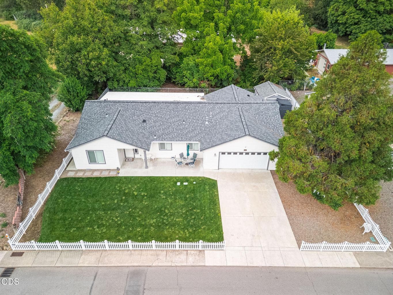 Photo of 403 Berglund 3 of 49