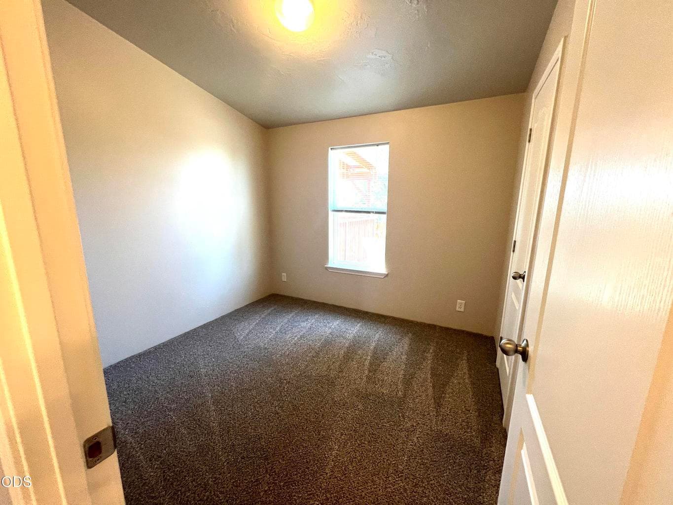 Photo of 4647 SE Umatilla Loop 21 of 33