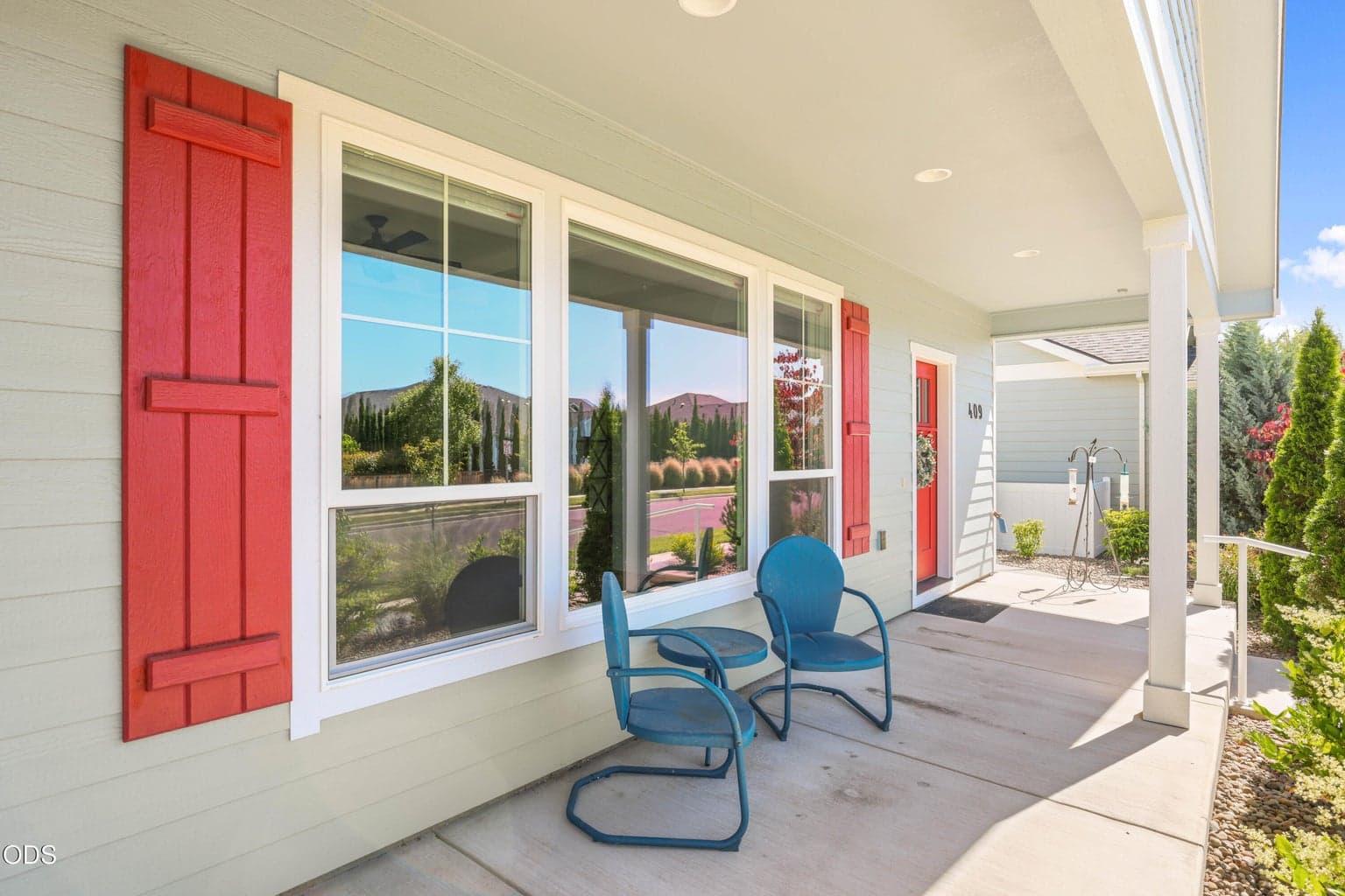 Photo of 409 Sand Pointe 4 of 33