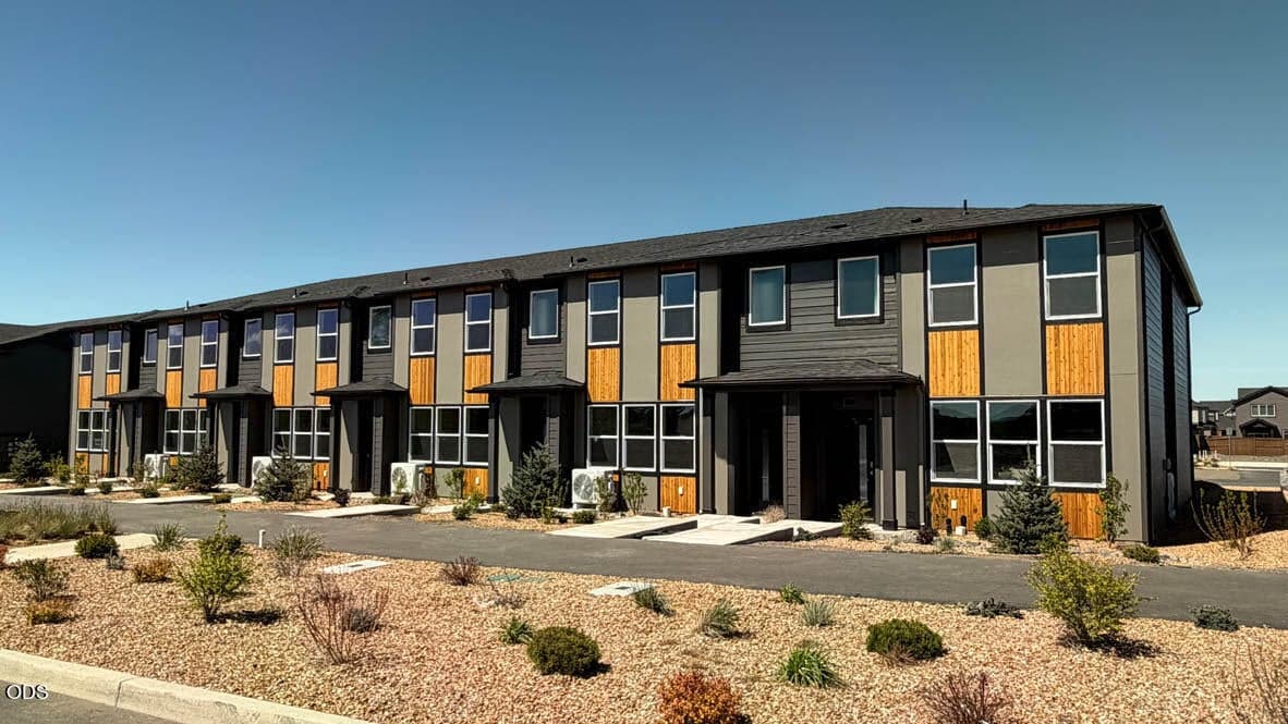 21323 Wilderness, Bend, OR, 97702 property photo