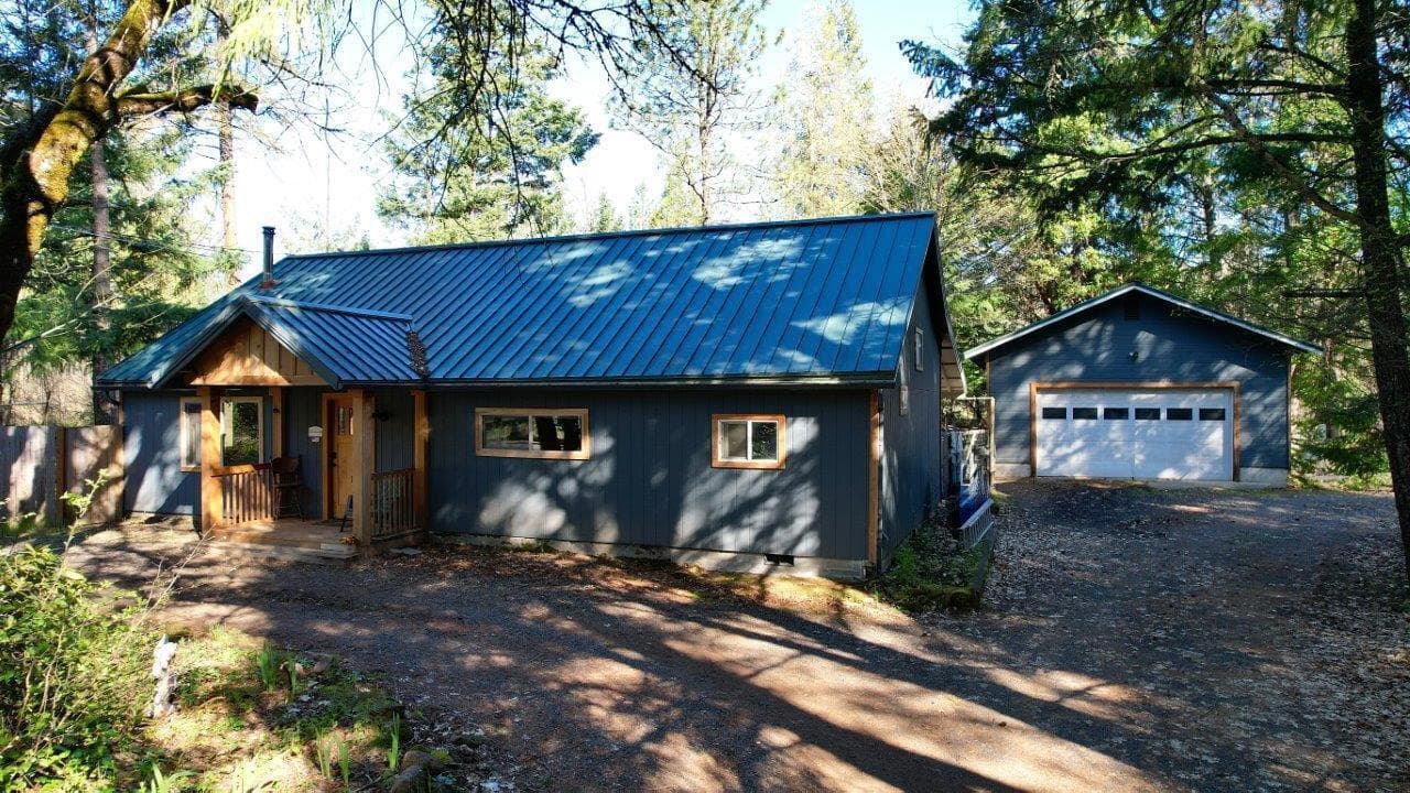 Photo of 1760 Mill Creek 1 of 37
