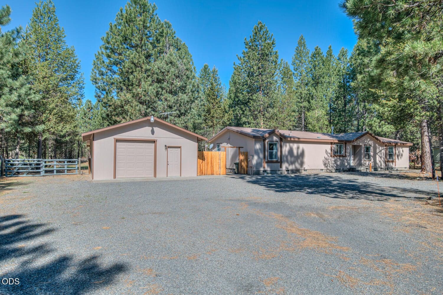 Photo of 148728 Snuffy Drive 24 of 34