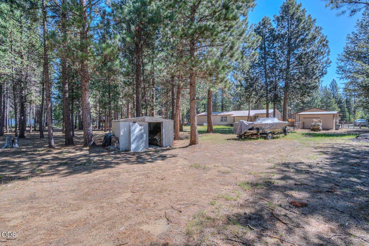 Photo of 148728 Snuffy Drive 32 of 34