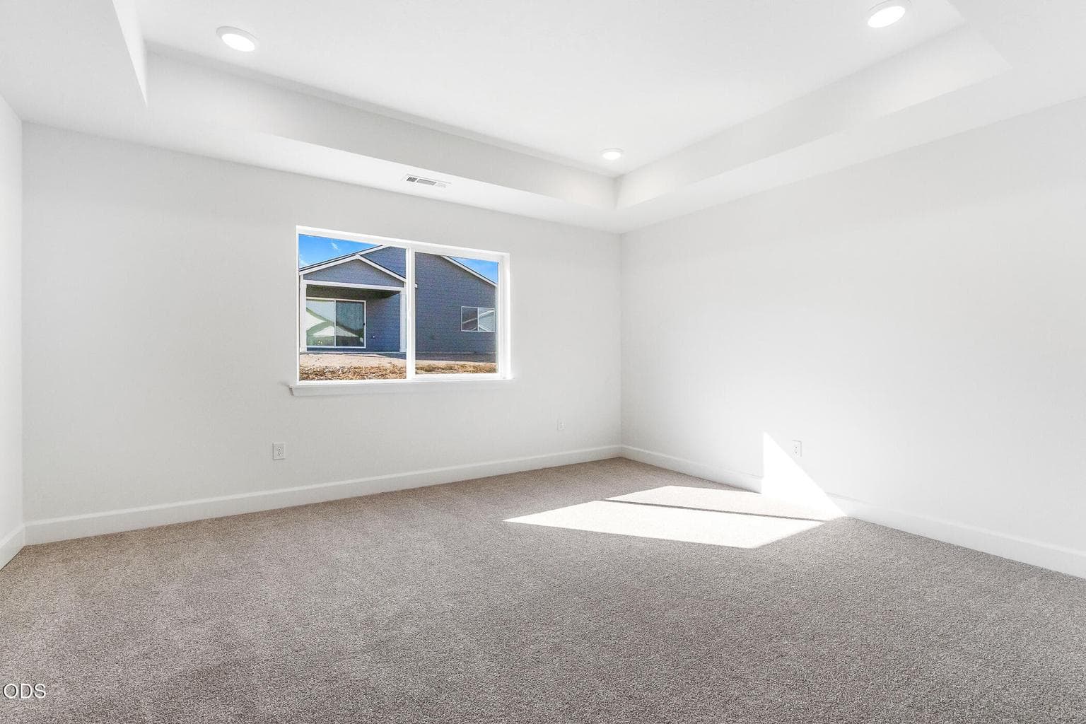 Photo of 1264 NW Fairway Road 17 of 24