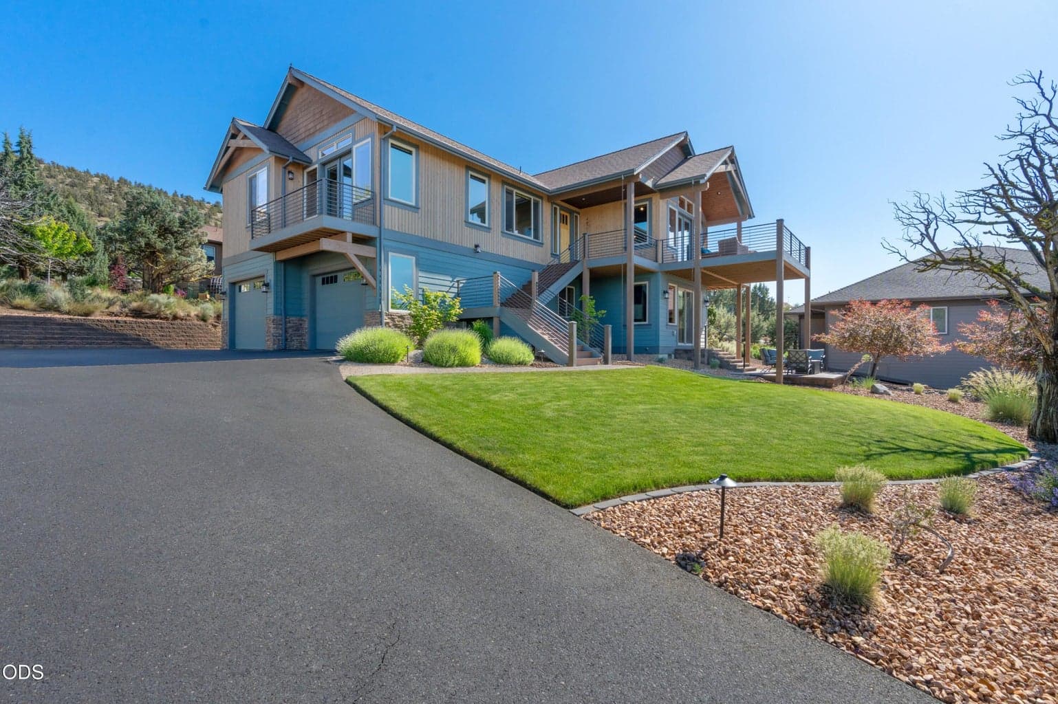 Photo of 10792 Ironstone 2 of 70