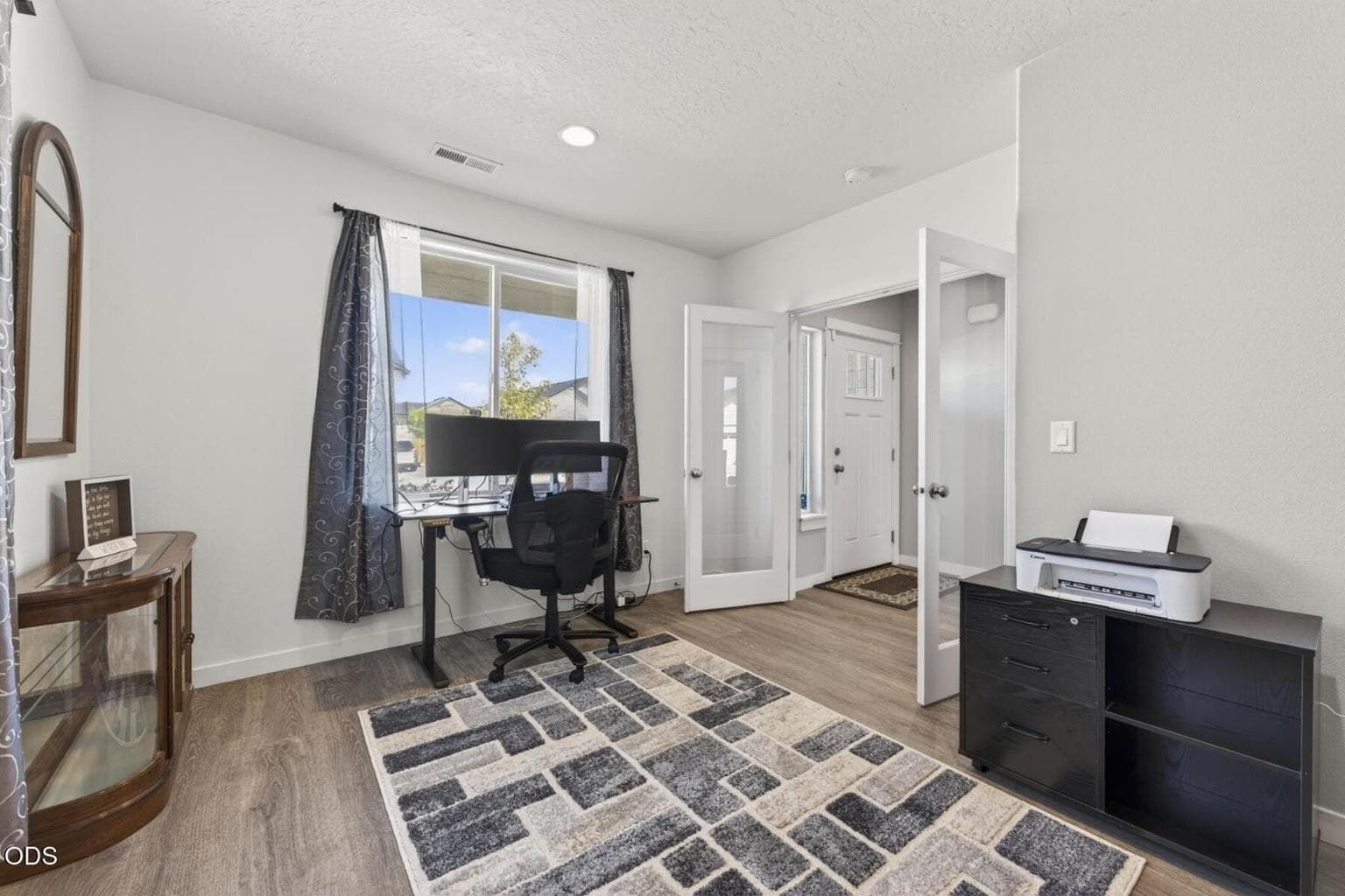 Photo of 3461 NW 9th Street 6 of 39