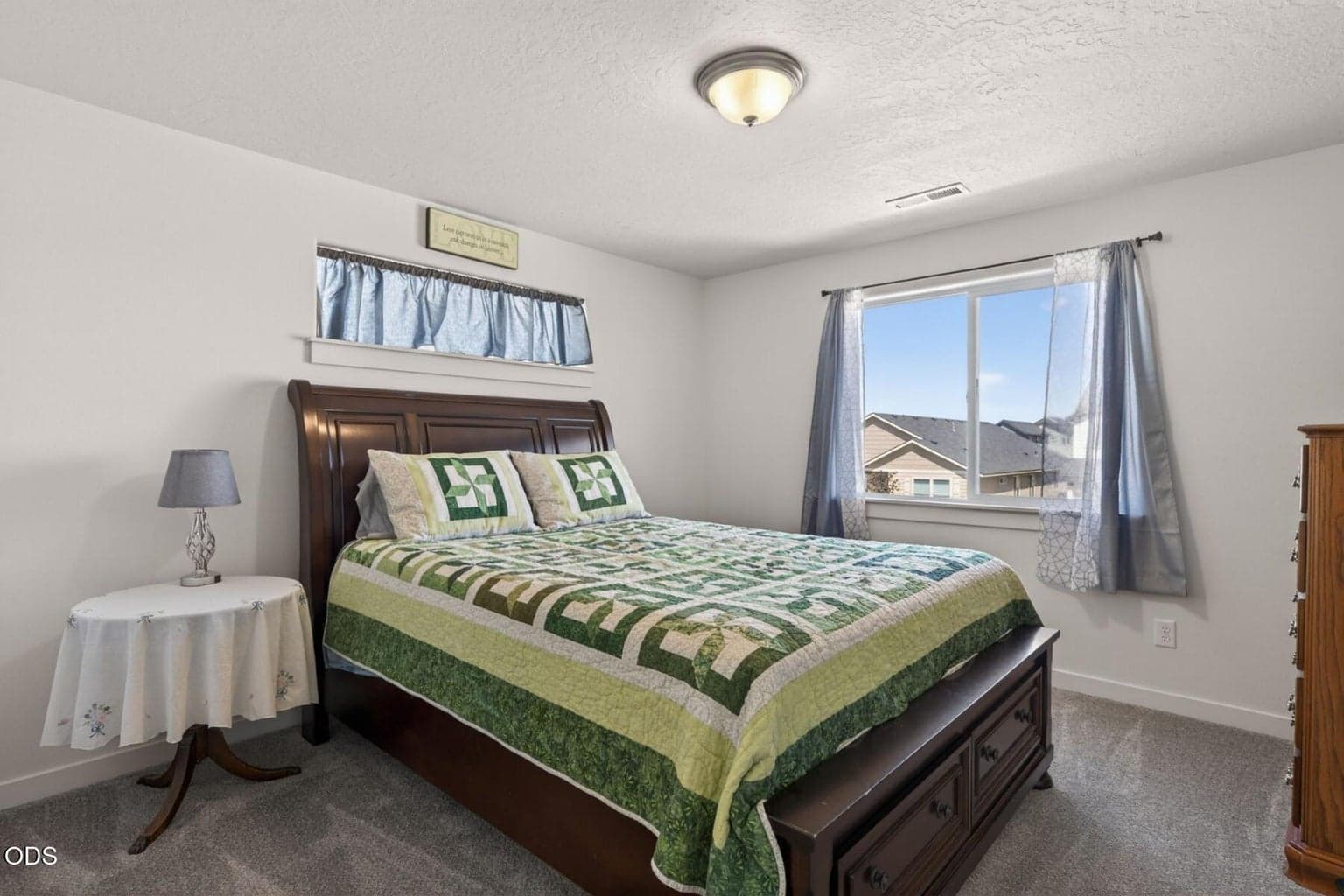 Photo of 3461 NW 9th Street 21 of 39