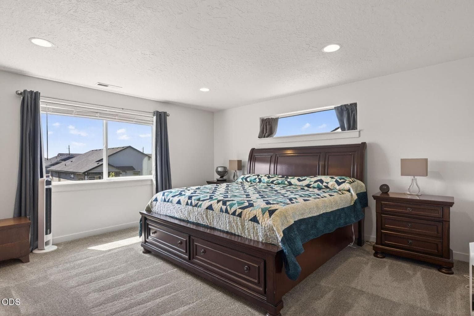 Photo of 3461 NW 9th Street 15 of 39