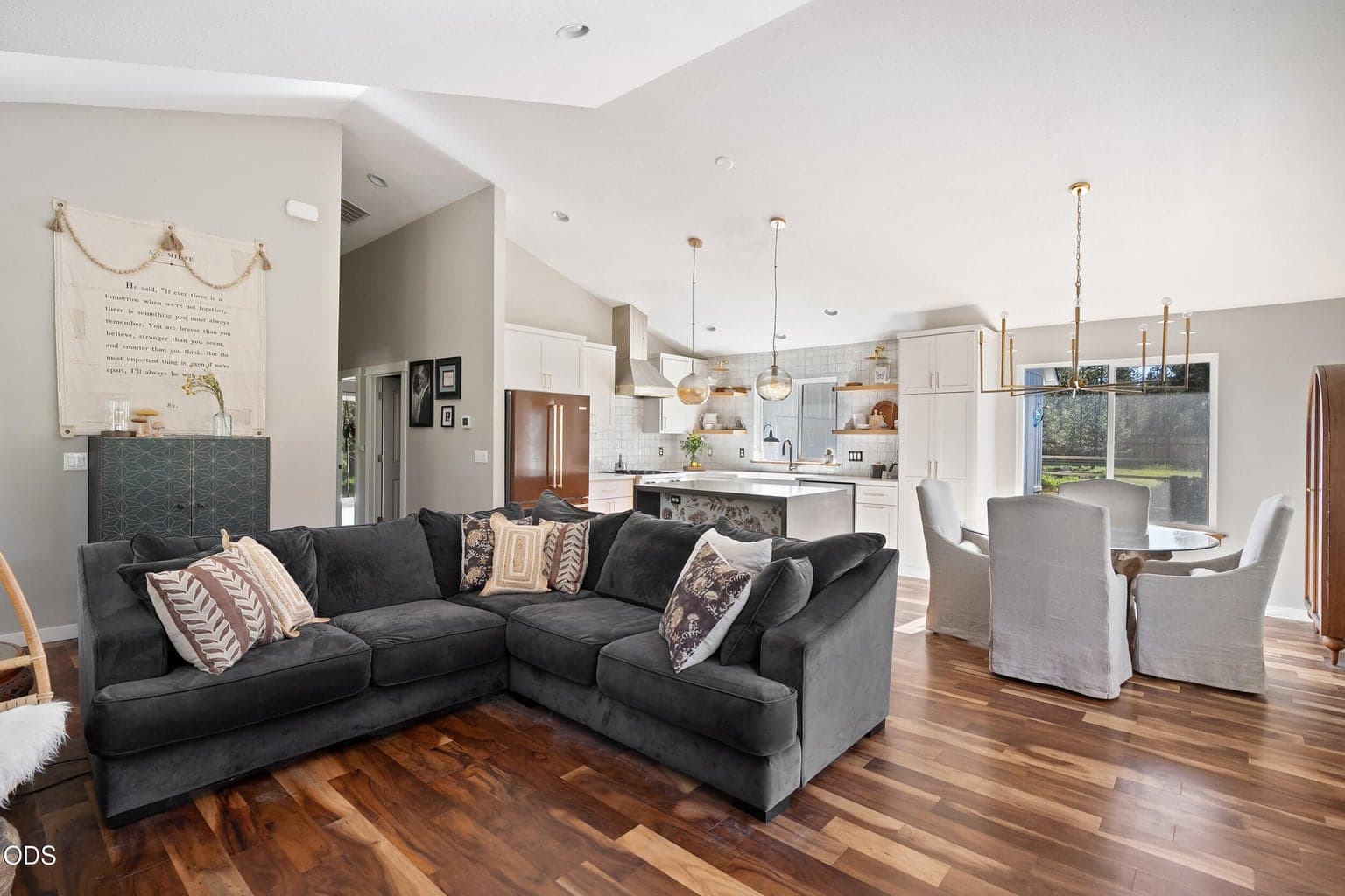 Photo of 17349 Harlequin Drive 12 of 44