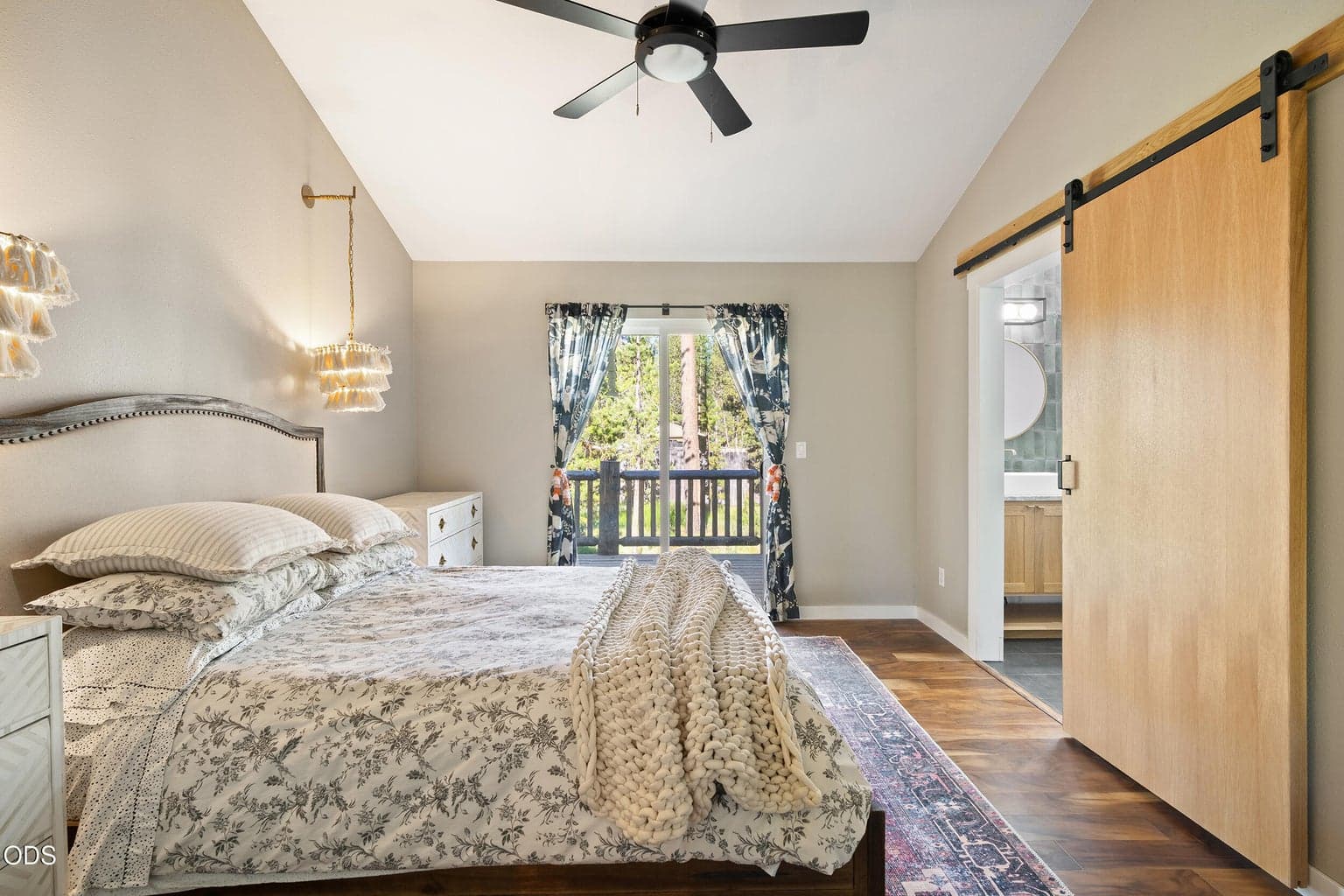 Photo of 17349 Harlequin Drive 18 of 44