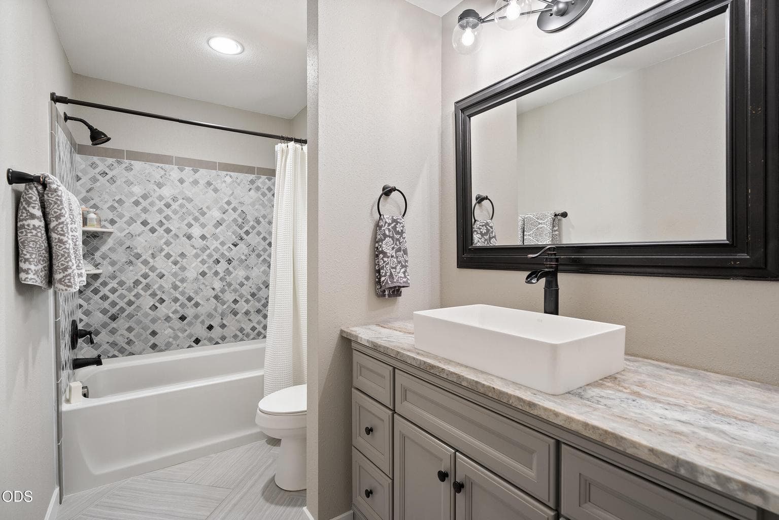 Photo of 17349 Harlequin Drive 28 of 44