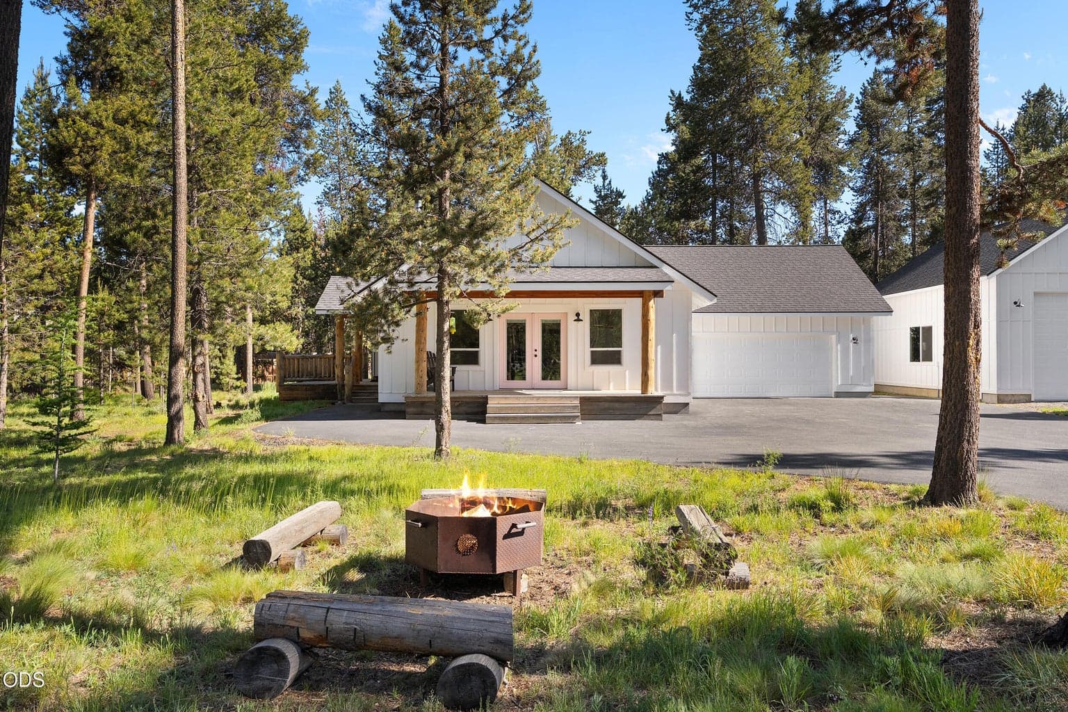 Photo of 17349 Harlequin Drive 44 of 44
